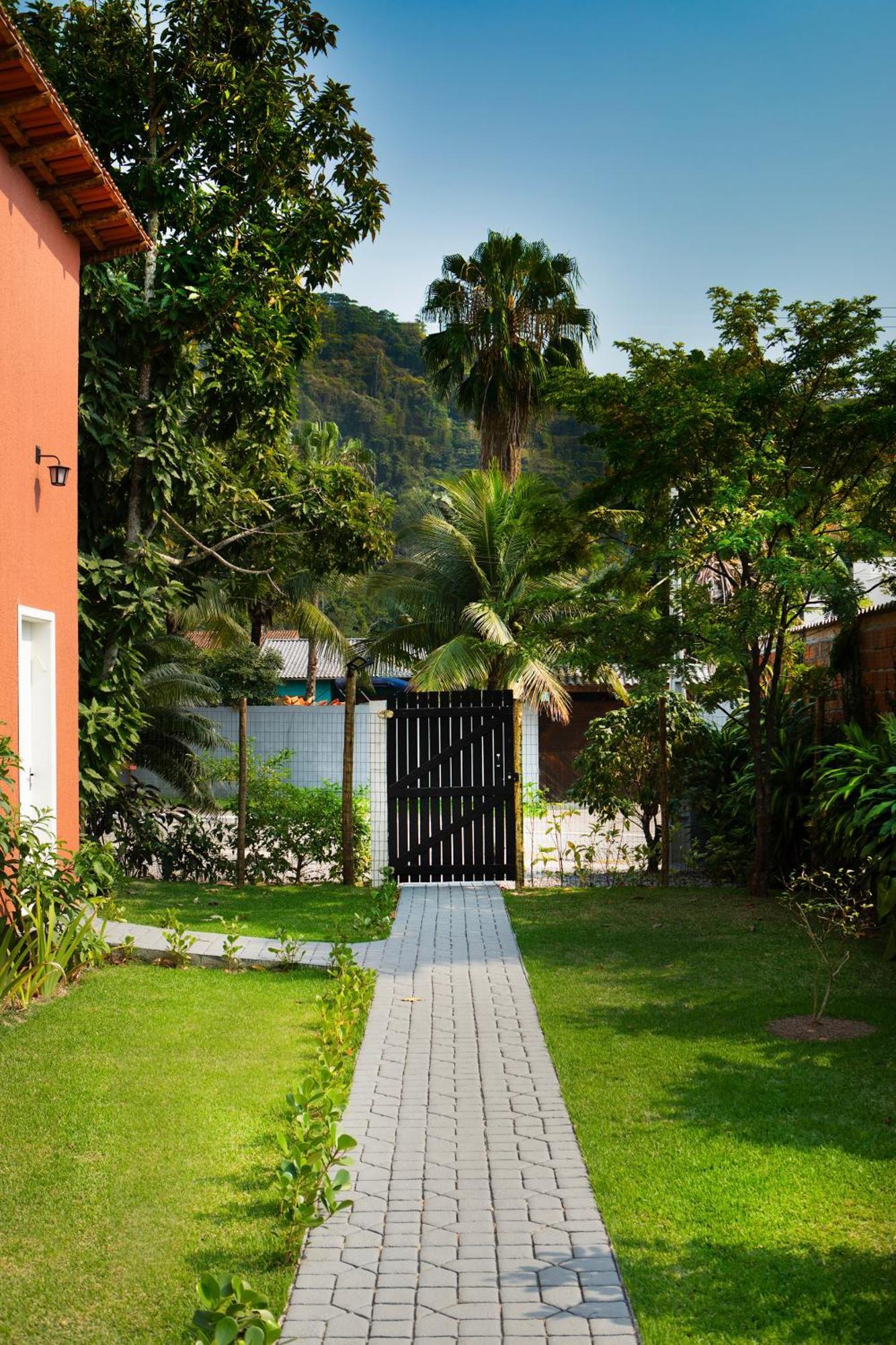 Casas Aconchegantes Com Piscina Na Encantadora Praia Das Cigarras Villa Sao Sebastiao  Dış mekan fotoğraf